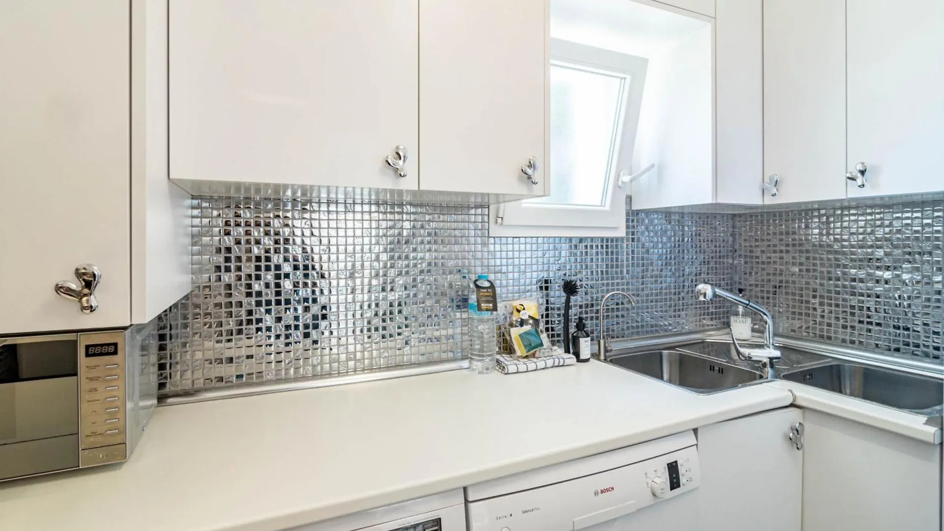 Ben32- Beach Townhouse, Estepona By Roomservice